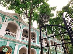 -星巴克臻选(广州沙面店)