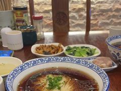 红汤面底-同得兴面馆.苏式面.三虾面(园区店)
