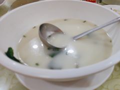 -鹏城人家海鲜酒家·23年老字号(较场尾店)