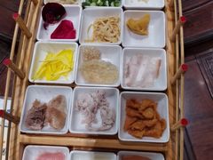 -香麒园·过桥米线·南湖雅宴