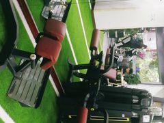 -征成健身连锁私教工作室(九公里店)