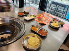 -哈哈碳都·牛肋条无限自助烤肉(台江万达店)