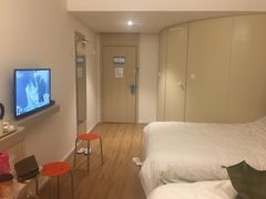 -汉庭(上海第六医院柳州路店)