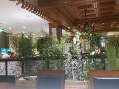 -八府香鸭·啫啫煲(华山路店)