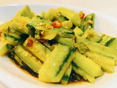 刀拍酱青瓜-百年果林椰子鸡(中洲店)
