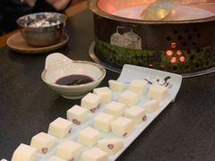 酸奶糕-诺敏塔拉奶茶-布里亚特包子-手把肉(锦都会店)