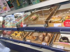 面包甜点陈列柜-巴莉甜甜(兴园小区店)