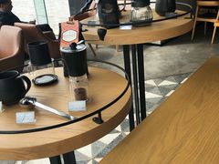 大堂-星巴克臻选(成都环球乐天店)