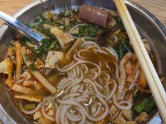 -柳州肥姨妈大骨螺蛳粉(东靖路店)