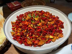 -有红鸡毛店·川菜(建设路店)