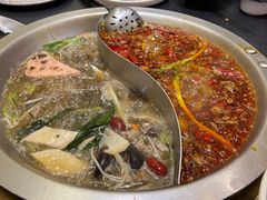 -沸炉重庆老火锅(军事博物馆店)