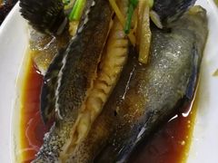 -小辣妹川味海鲜加工店(第一市场椰风巷店)