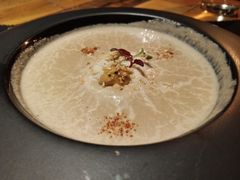 卡布奇诺蘑菇汤配牛肝菌-AZUL by FUEL蓝色·法式酒馆(琶醍店)