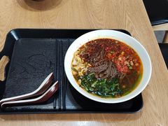-三好食堂(煎饺·馄饨·肉饼米线·盛世广场店)