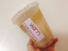 草莓拿铁-Cafe on warm(丹霞店)