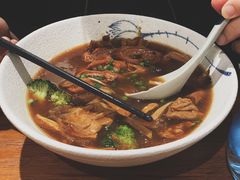 肥肠面-囿面传统制面馆(中央路店)