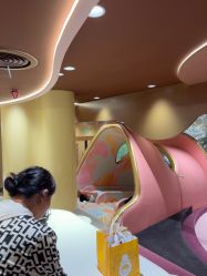 -奈尔宝·国风主题儿童乐园·亲子餐厅(豫园商城店)