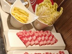 -海底捞火锅鲜切牛肉主题店(长寿路店)