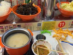 -轩于鲜旋转小火锅(沪闵公路店)