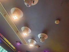 -温莎KTV(珠江路店)