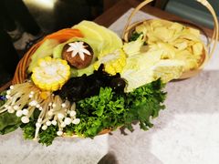 -鲜潭蒸汽石锅鱼(五道口购物中心店)