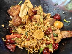 -醉人椒麻辣香锅(上地华联店)