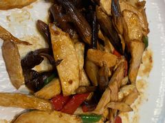 -小厨娘淮扬菜(六合欢乐港店)