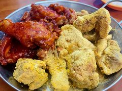 -BHC炸鸡(明洞总店)