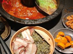 -晓宇重庆火锅(西安荟聚店)