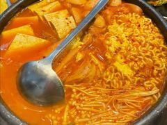 -青瓦炭韩潮烤肉(花园道店)