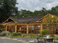 -美食村花园餐厅