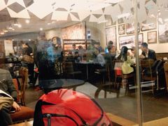 大堂-星巴克(广州中华广场B1层店)