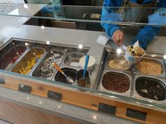 自助取餐区-丁丁&当当牦牛酸奶·酥油面包(官门口店)