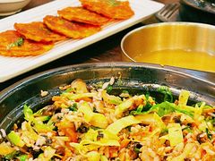 -釜山豚骨汤饭(芝罘万达广场店)