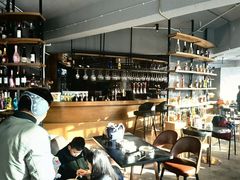 -弥庐酒吧KTV(庐山店)