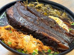 -小龙大肉面馆