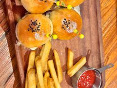 -Luga's 西餐酒吧·bistro(百家湖1912店)