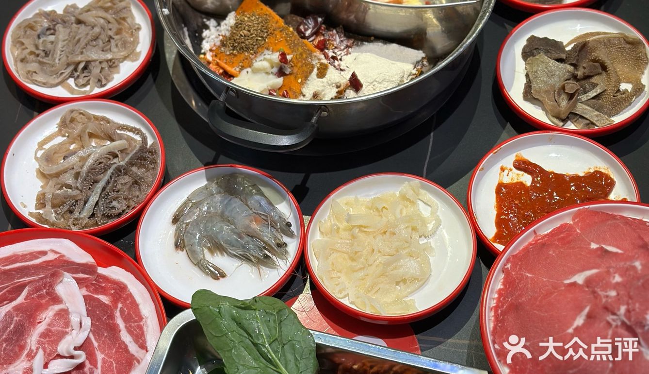 今天火锅吃撑了,超满足