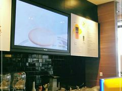 -麦当劳(汉口火车站候车室店)
