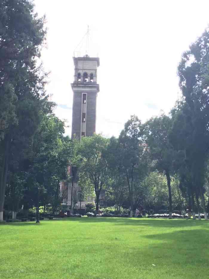 云南大学(东陆校区)-"云南大学位置:云南省昆明市翠湖北路2号.