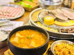 大酱汤-姜虎东白丁韩国烤肉(吉利大厦店)