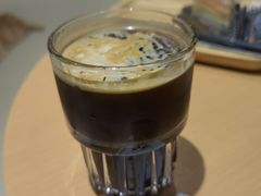 美式咖啡-藏猫猫咖啡主题馆(中央大道店)