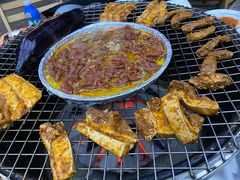 烤五花肉-毛小子西昌藿香火盆烧烤(学苑路店)