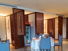 -静之湖湖畔餐厅