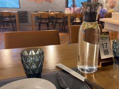 -刀叉遇上筷子中西融合餐厅(南开店)