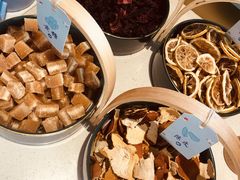 -蜜桃餐厅·伴山(湖滨商业街店)