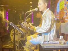 -在路上酒吧(大理古城店)