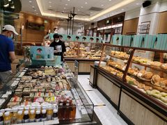 面包甜点陈列柜-多乐之日(颐堤港店)