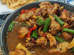 -八两八金·莱芜特色炒鸡(市南漳浦路店)