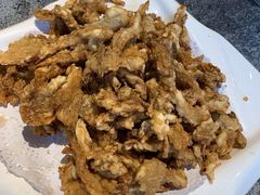 椒盐平菇-华盛园卷子王农家菜水库鱼